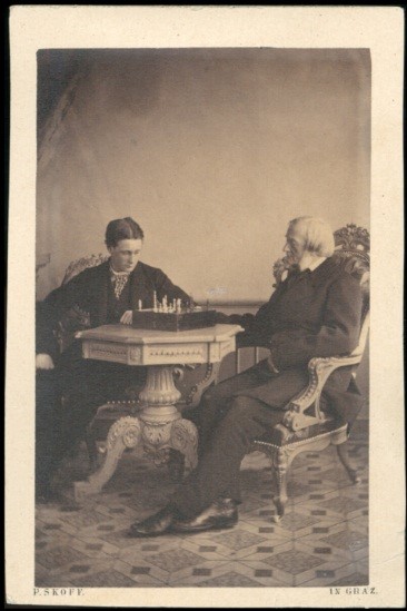 Skoff Primus, [Dwaj mężczyźni podczas gry w szachy]