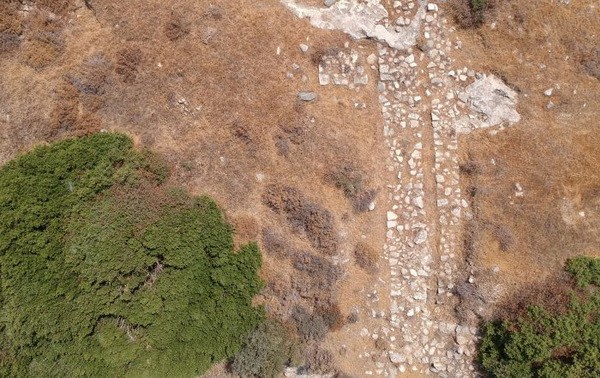Mur otaczający osadę widok z powietrza. Fot. mat. prasowe IA UKSW
