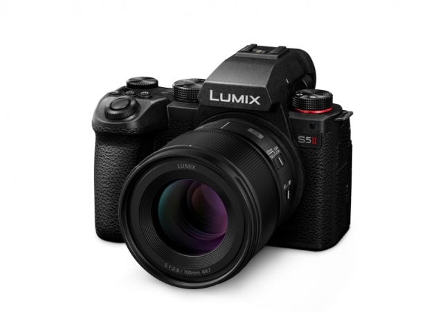 LUMIX S 100mm F28