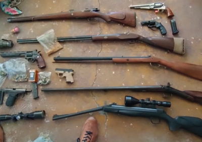 nielegalna bron zabezpieczona przez policje